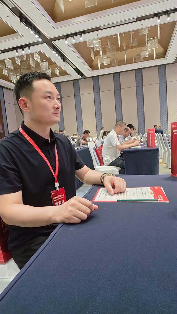 蘑菇视频免费网站门业董事长杨元嘉参会